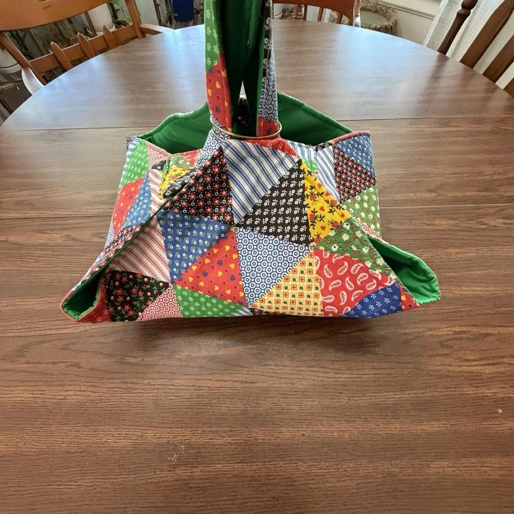 Vintage Reversible Casserole Carrier Patchwork Kelly Green Hot Dish Tote Farm